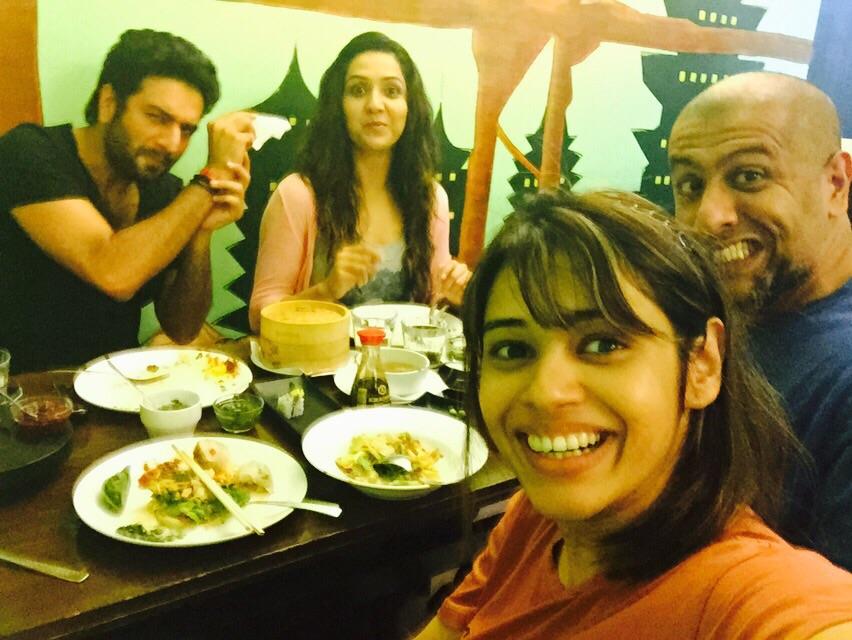 VishalDadlani's tweet photo. When 4 of the craziest performers, plan a tour together! @shekharravjiani @neetimohan18 @itsShalmali @VSLiveShows http://t.co/etfD7ect5v