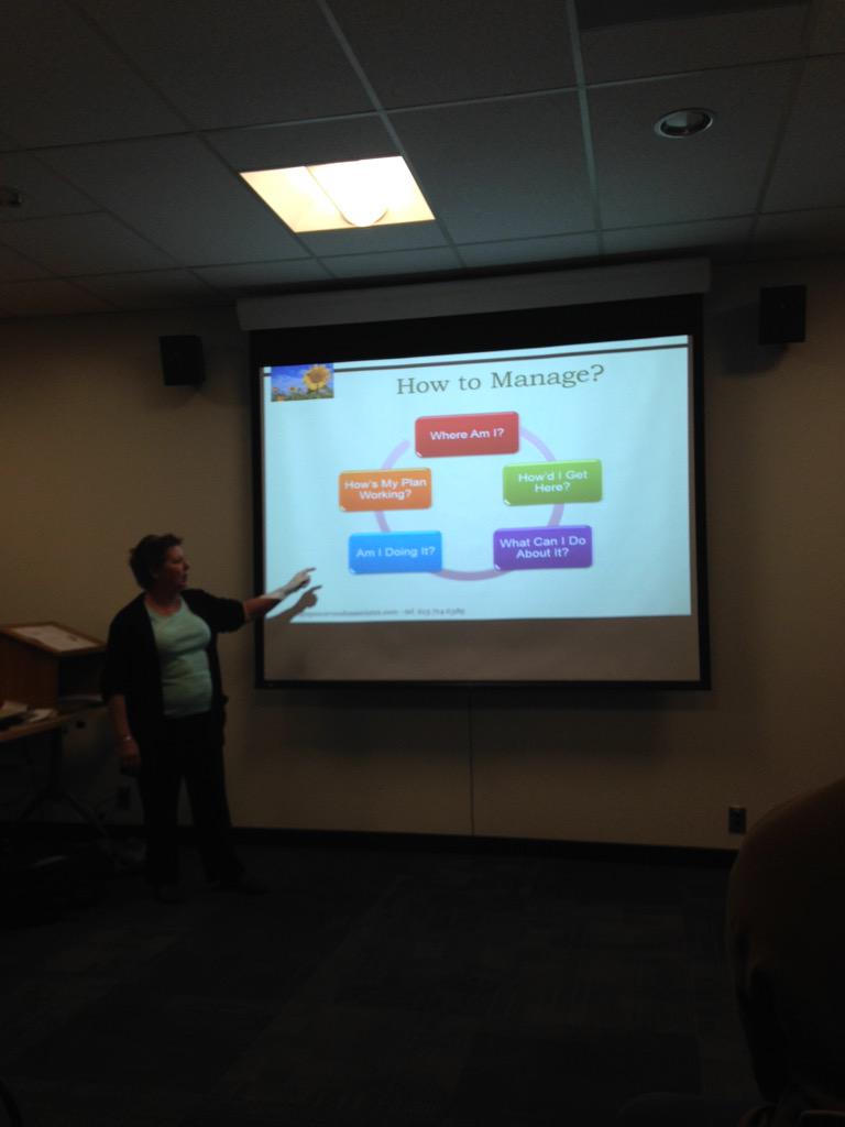 DannyelleAustin's tweet photo. Talking self care and changing our stories with @hopeworkscamden! #healing10 http://t.co/ELwUAseNE8