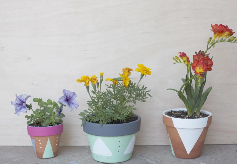 Treat your Momma to a special day of painting + planting pots, complete w/ food and beverages! marketcollective.ca/may2015lidypla…