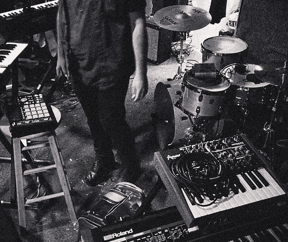 180fact's tweet photo. The Great Void preps album on Olde English Spelling Bee, shares stomping 'Time One': http://t.co/WMWuttdrwl http://t.co/8BHPglq1iK