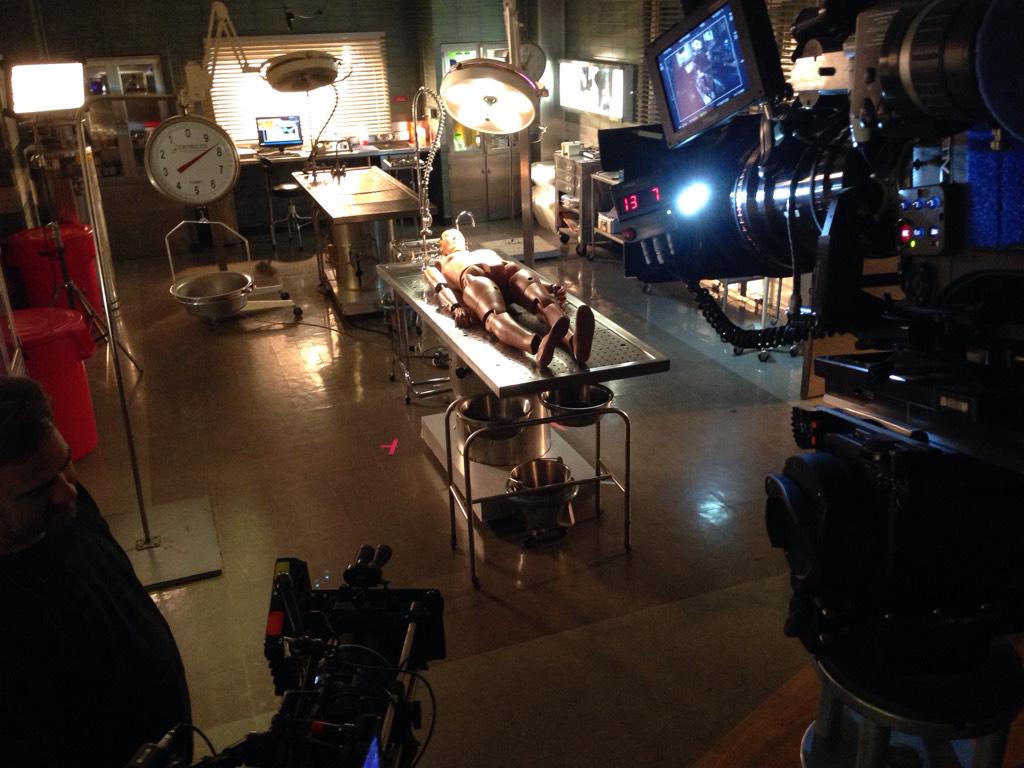 7x20"SLEEPER" post-ep bts tweets & pics CDIk5UKWEAE1fji