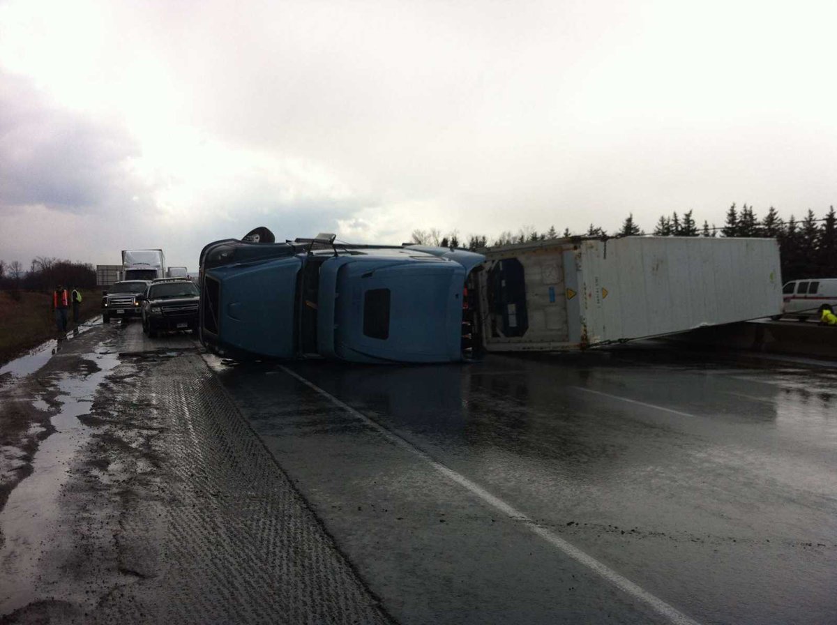 OPP_GTATraffic's tweet photo. Collision #Hwy401 eb east of Trafalgar. All eastbound lanes closed at trafalgar for clean up. 1-2 more hours est. http://t.co/wQFjAuJ7Nl
