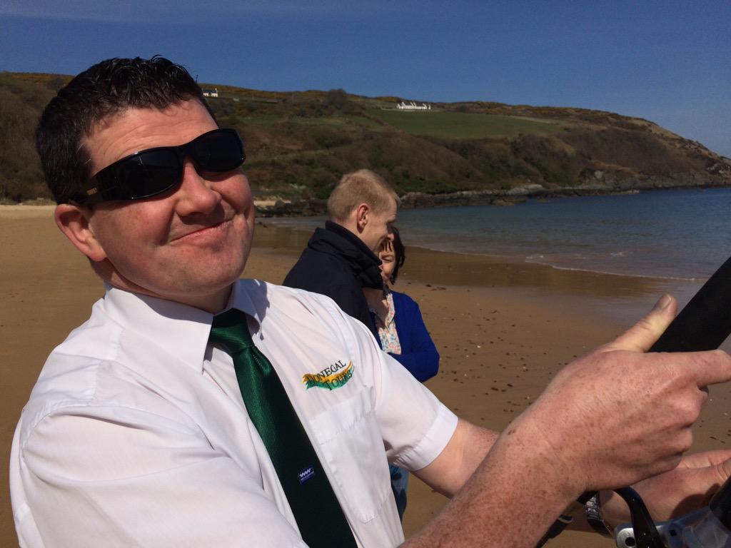 Beach fishing at the #Inishowen mega beach Kinnego Bay 2day with Joe from @DonegalTours @discoverirl @Take_Me_Fishing