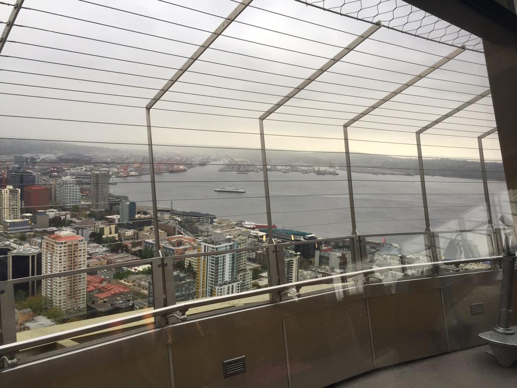 BellLindsey's tweet photo. Hope everyone is excited for the Space Needle. Prepping with @Allison_Morse and @theannabaker #QuantumUnleashed http://t.co/O5bi7QpVXo