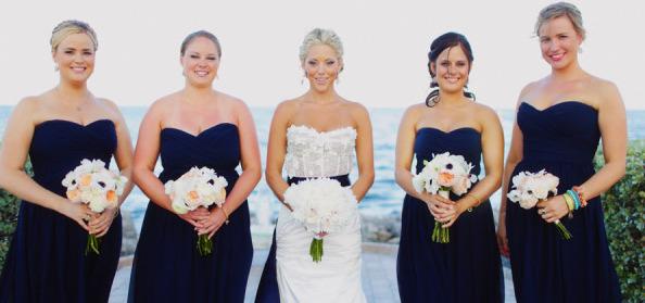 stylemepretty's tweet image. This bride’s dress is Ooo-La-La beautiful: stylemepretty.com/little-black-b… 
Photo: Binaryflips