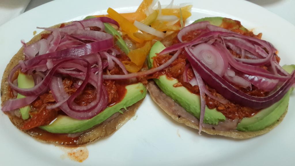 Institución del Centro @HistoricoDF: deliciosas enchiladas y panuchos del Café de Tacuba