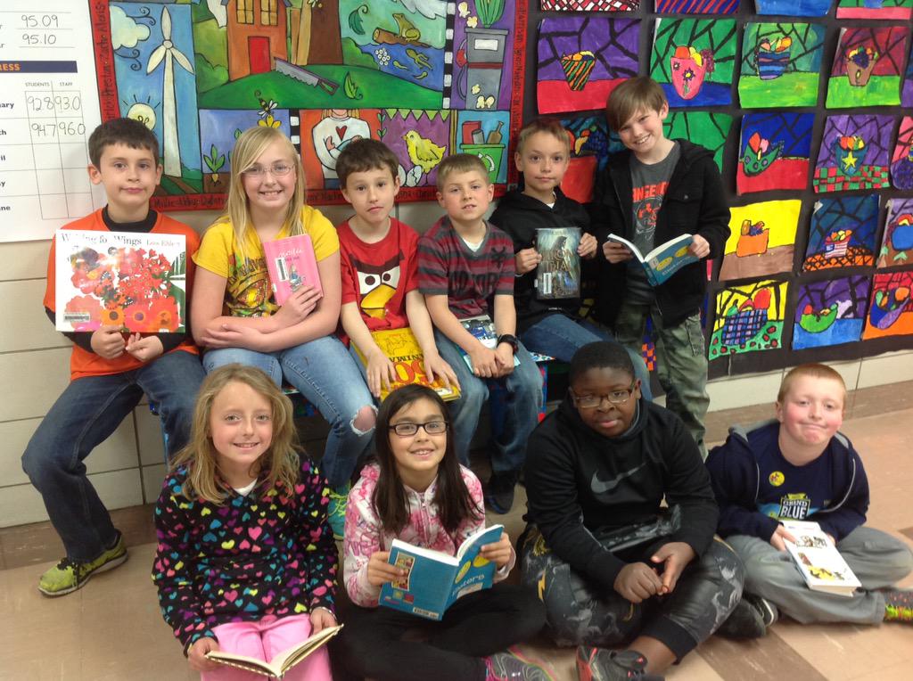 wrightreader's tweet photo. 42% of @Chronisters3rd grade class were March Readers!  Ready to read this week w/ new books from the library! http://t.co/a0fvPEiofj