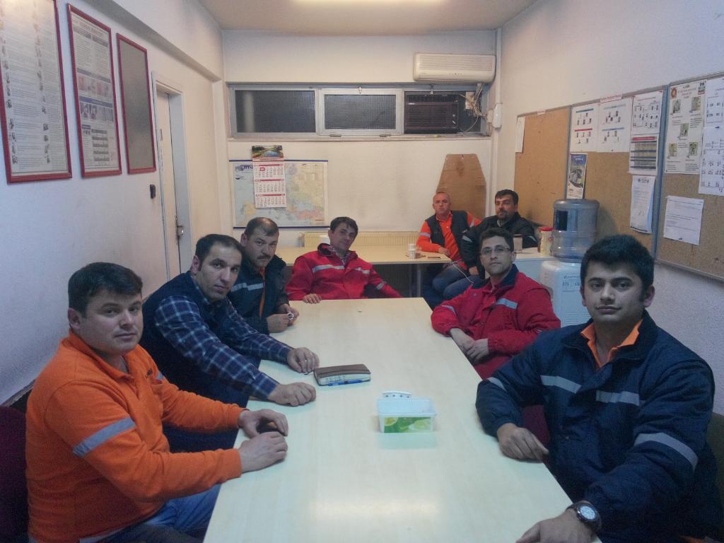 Fiktif Antrepo Çalısanlarımızı Ziyaret Ederek Güncel Konular Hakkında Sohbet Ettik.