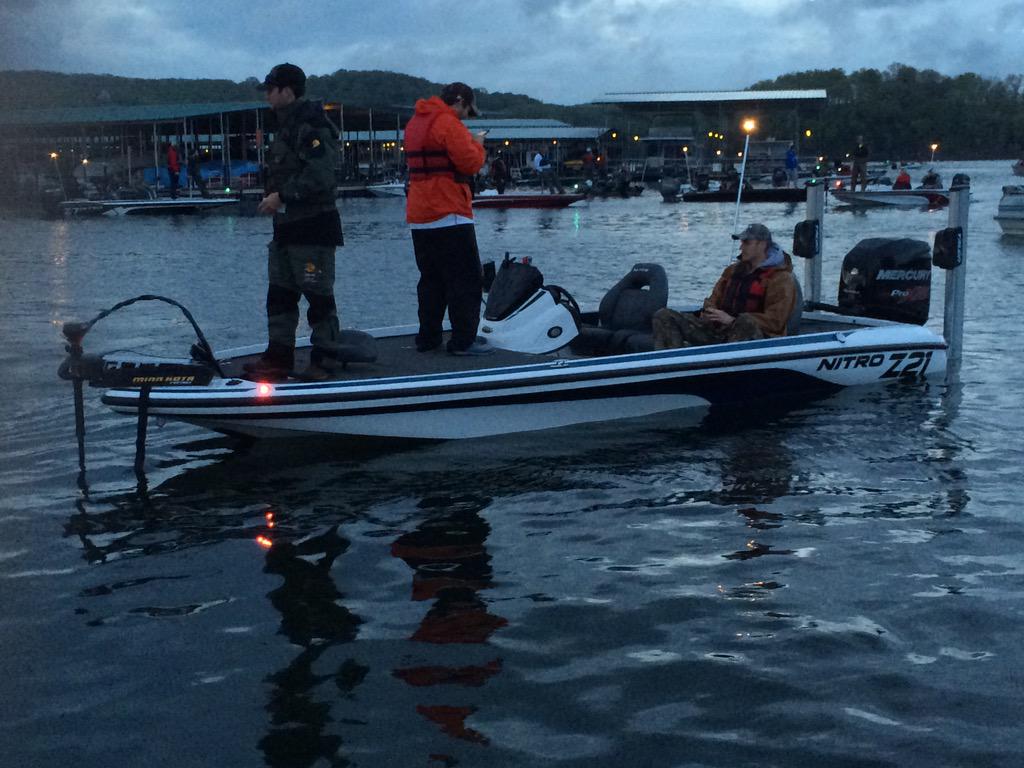Tracker Marine tweet media