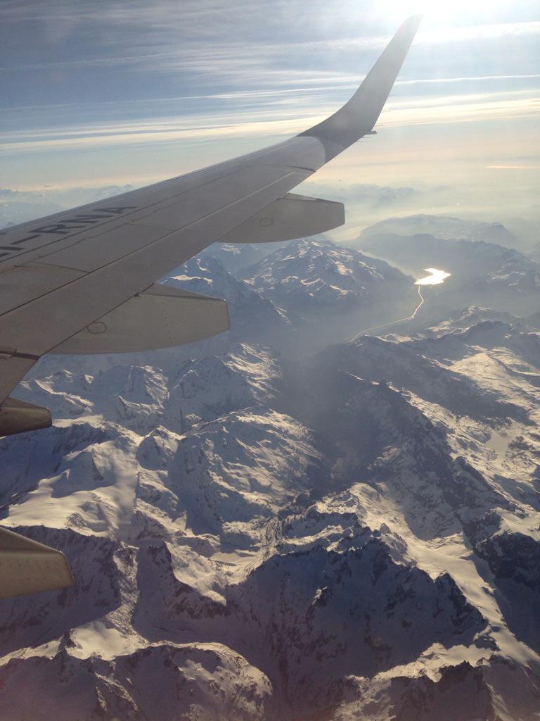 helseatwell's tweet photo. Alps flyover http://t.co/QSYeLOcDRr