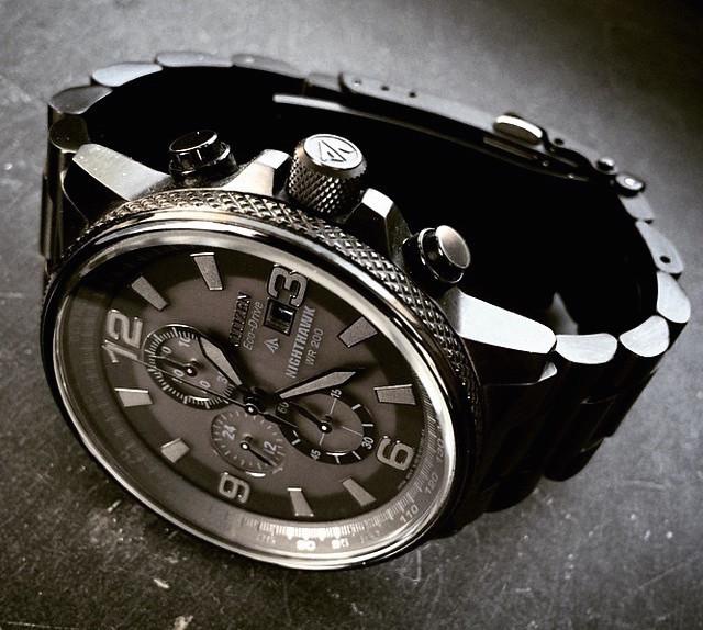 CitizendeMexico's tweet photo. Nuestro modelo #Nighhawk en acero pavonado lo convierte en un reloj resistente a los rayones http://t.co/CuxEN1syO7 http://t.co/kHVPABGFxn