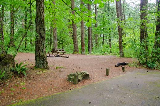 ElixirMotionPic's tweet photo. The American campground. #locationscout #prophotosupply http://t.co/BaJQWNpy8T