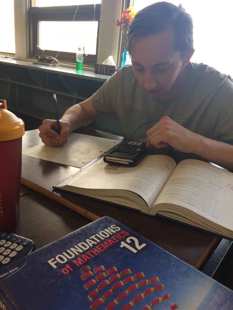 IFHL_Skss's tweet photo. Top ranked goaltender @1ScoobyP working hard so that he's academically eligible for the game tomorrow #GoTrops http://t.co/IyP648SFop