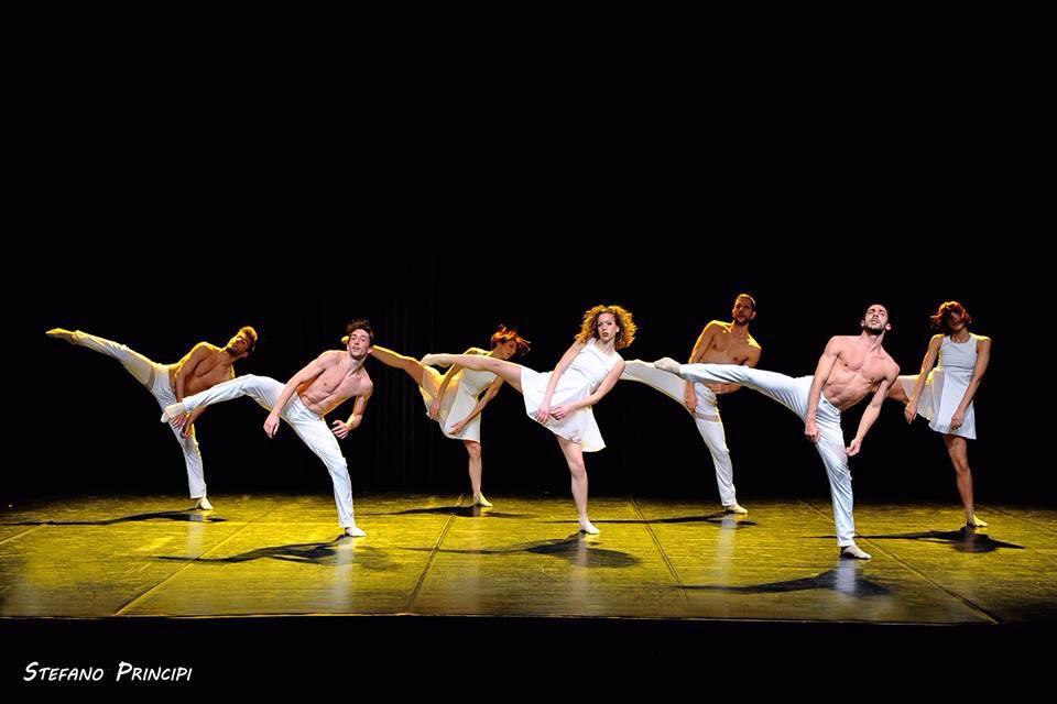 MMContemporary Dance tweet media