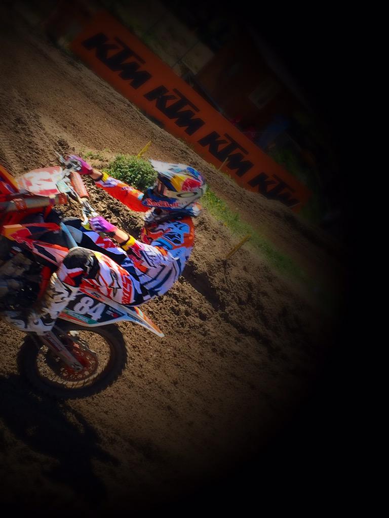 Fortina_7's tweet photo. @JHerlings84 #MXGP #ArcoDiTrento #MX2 http://t.co/rLvGubIfGT
