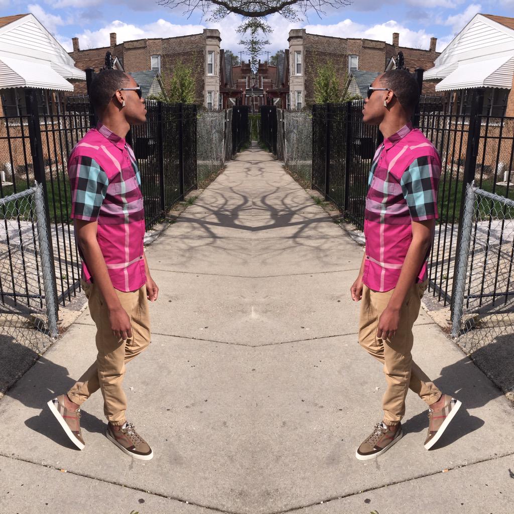 Holy_City1's tweet image. 2⃣2⃣ Look Good On A Nigga #HappyBdayToMe #BurberryEverything🙌🏻💪🏻💯