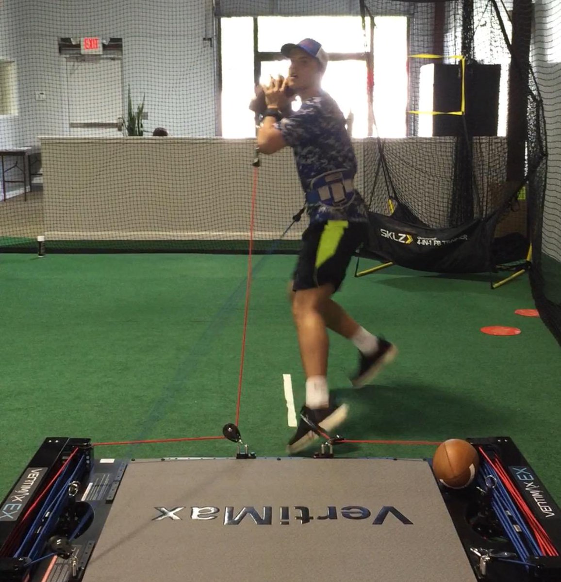 QB1 PERFORMANCE tweet media