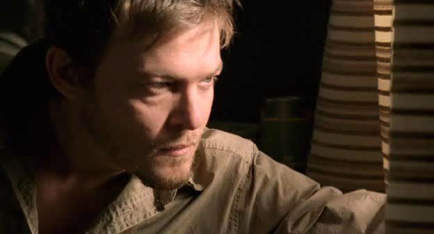 ZellDixon's tweet photo. John Rollins The Messengers 2: The Scarecrow #NormanReedus #movie #johnrollins #messagerd2 http://t.co/bpCTdAgJ7e