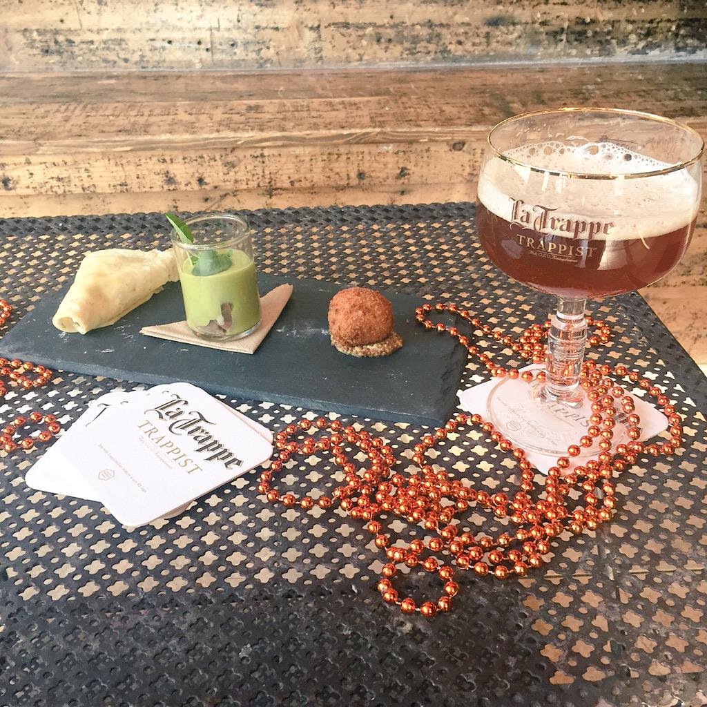 DuseksOnTap's tweet photo. Dusek's + @LaTrappeBeer + Flight Night = King's Day!!! Come chow down Trappist style! #godutch http://t.co/3rW0wd3PMh