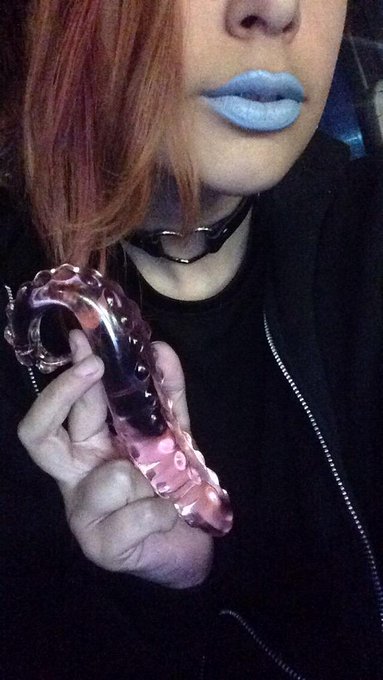 New glass tentacle😘💕 Love it! I need more toys though...hmmmm #brattyprincess #hentai #wishlist http://t<a href="/tag/wishlist"class="tags"><span>#wishlist</span></a><a href="/tag/hentai"class="tags"><span>#hentai</span></a><a href="/tag/brattyprincess"class="tags"><span>#brattyprincess</span></a>