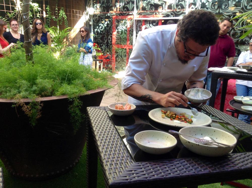 FagorInd_Co's tweet photo. Una entrevista muy gastronómica con John Guerrero: Parte I http://t.co/MR9jYUxYN3 http://t.co/miDc7As5MY