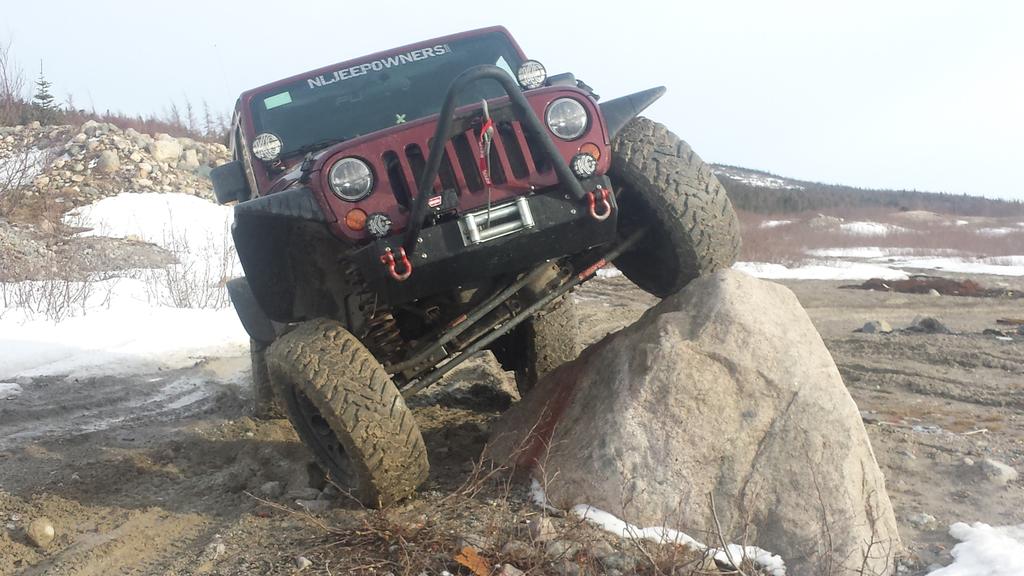Symmzy's tweet photo. Flexing the JK #jeeplife #nljeepowners #synergy #aev #bilstein #toyotires #jeep #Wrangler #orfab http://t.co/X3KLzHtJua