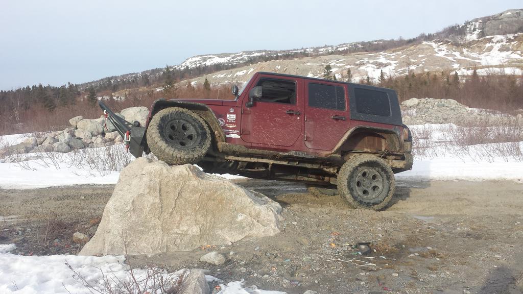 Symmzy's tweet photo. Flexing the JK #jeeplife #nljeepowners #synergy #aev #bilstein #toyotires #jeep #Wrangler #orfab http://t.co/X3KLzHtJua