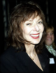 Happy 83rd birthday to rad woman Elaine May, the fabulous actor/screenwriter/comedian/director/badass 