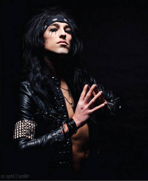 Happy birthday! Christian Coma :) 