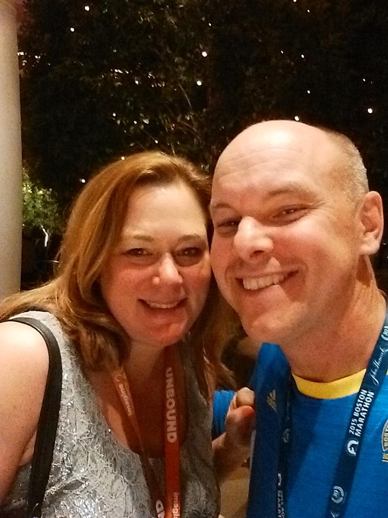 brentwpeterson: Party #magentoimagine #imaginecommerce @magentogirl http://t.co/qGL2GnwdEQ