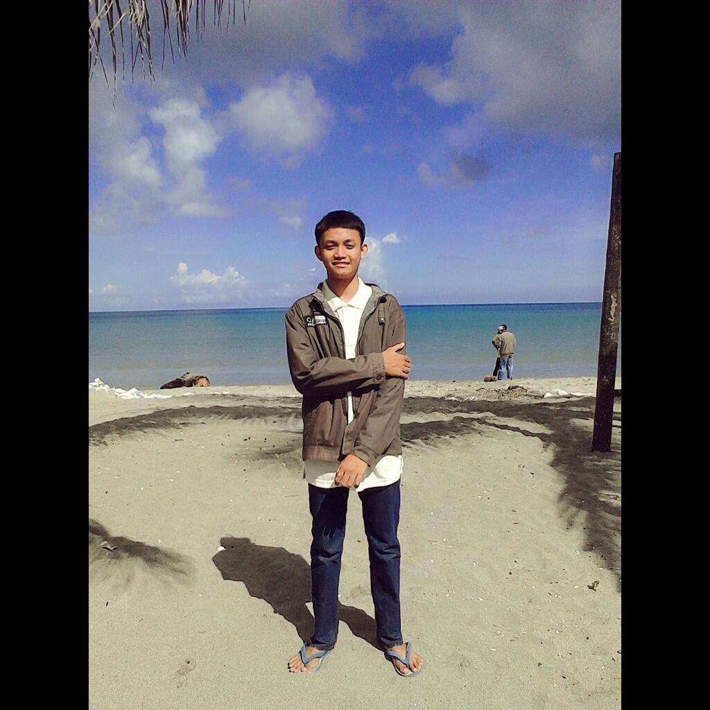 uchihaakbar21's tweet photo. http://t.co/hs8qjf3wUQ