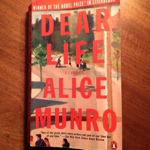 CBCScottRussell's tweet photo. Tomorrow we talk "Dear Life" @alicemunro_esp #purplereads @westernuReads @westernu @cbcsports @MuseumLondon #Nobel http://t.co/B2HfFSBcak
