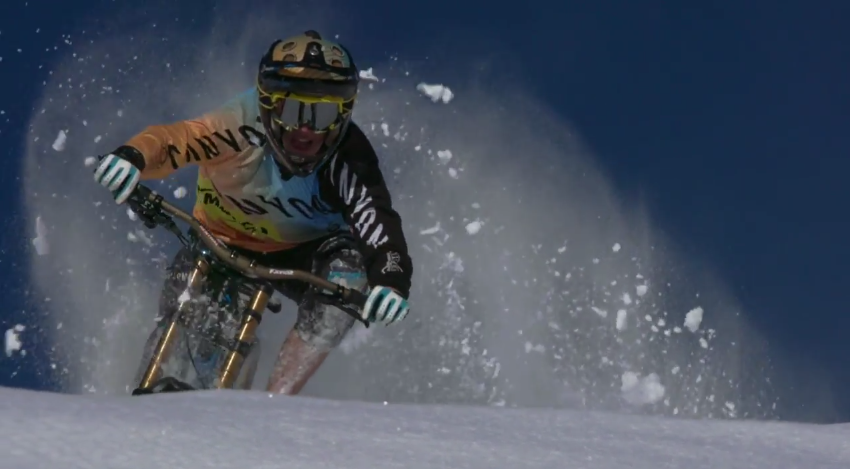 VitalMTB's tweet photo. After a mean game of racquetball, @LudoMay shreds some turns in fresh pow. #mtb @canyon_bikes http://t.co/dO02VgjSdz http://t.co/V57sntw54m