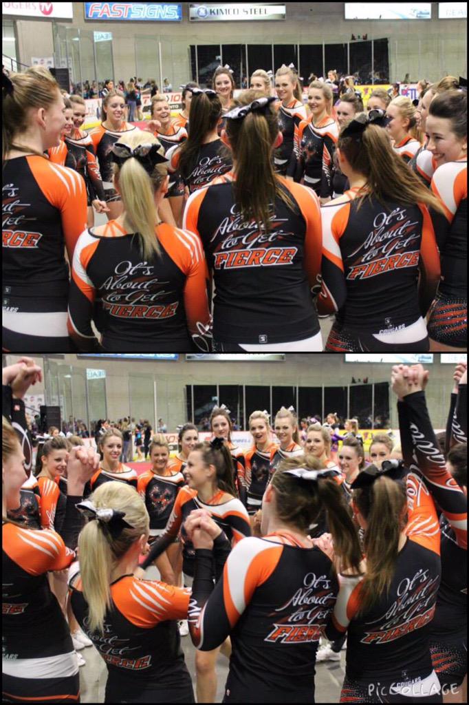 brayknox's tweet image. I loved getting my girls pumped up! Surrounded by those beautiful smiles 😘 #happyplace #precomp #team circle