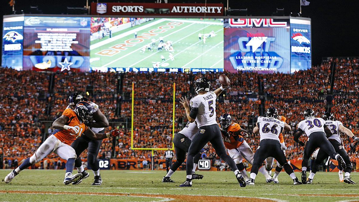 Broncos's tweet image. It starts w/ the @Ravens and ends w/ the @Chargers.

Our 2015 #NFLSchedule, week by week: [dbron.co/6jf]