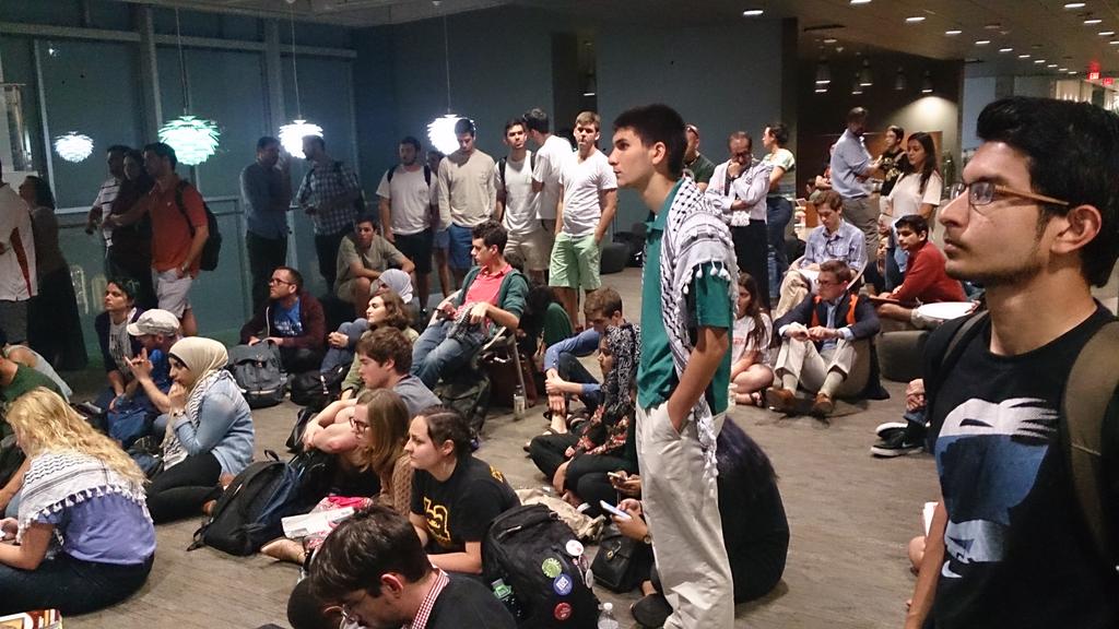 zdaisygirl's tweet image. Overflow #UTDivest