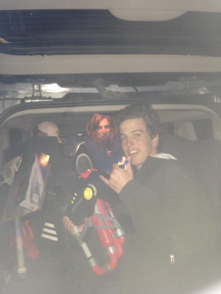 Benwphelps's tweet photo. @oronoassassin got the kill, ms phelps comes in clutch.  Anna hutter is dead. http://t.co/m2vuMDm2Jp