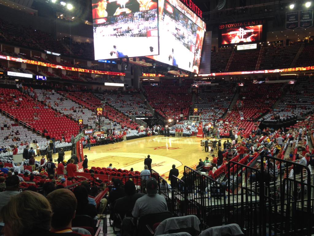 mysunshineheart's tweet photo. Let's Go @HoustonRockets!!! #clutchcity #terrancejones #jamesharden http://t.co/kRF5XHfZLM