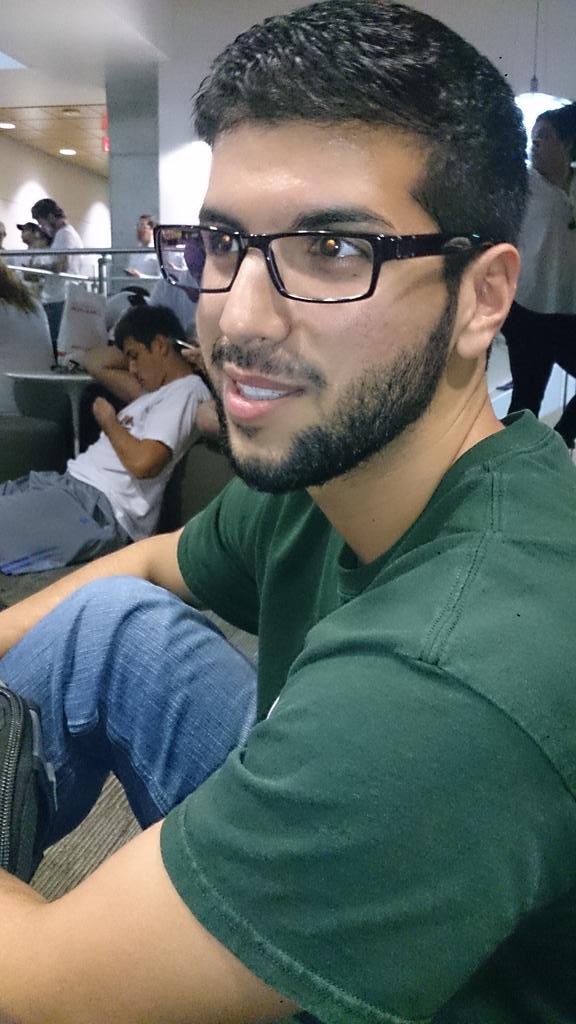 zdaisygirl's tweet image. "I'm here for my uncle who had been in an israeli jail for 15 years for no crime " shadi rafeedie #utdivest