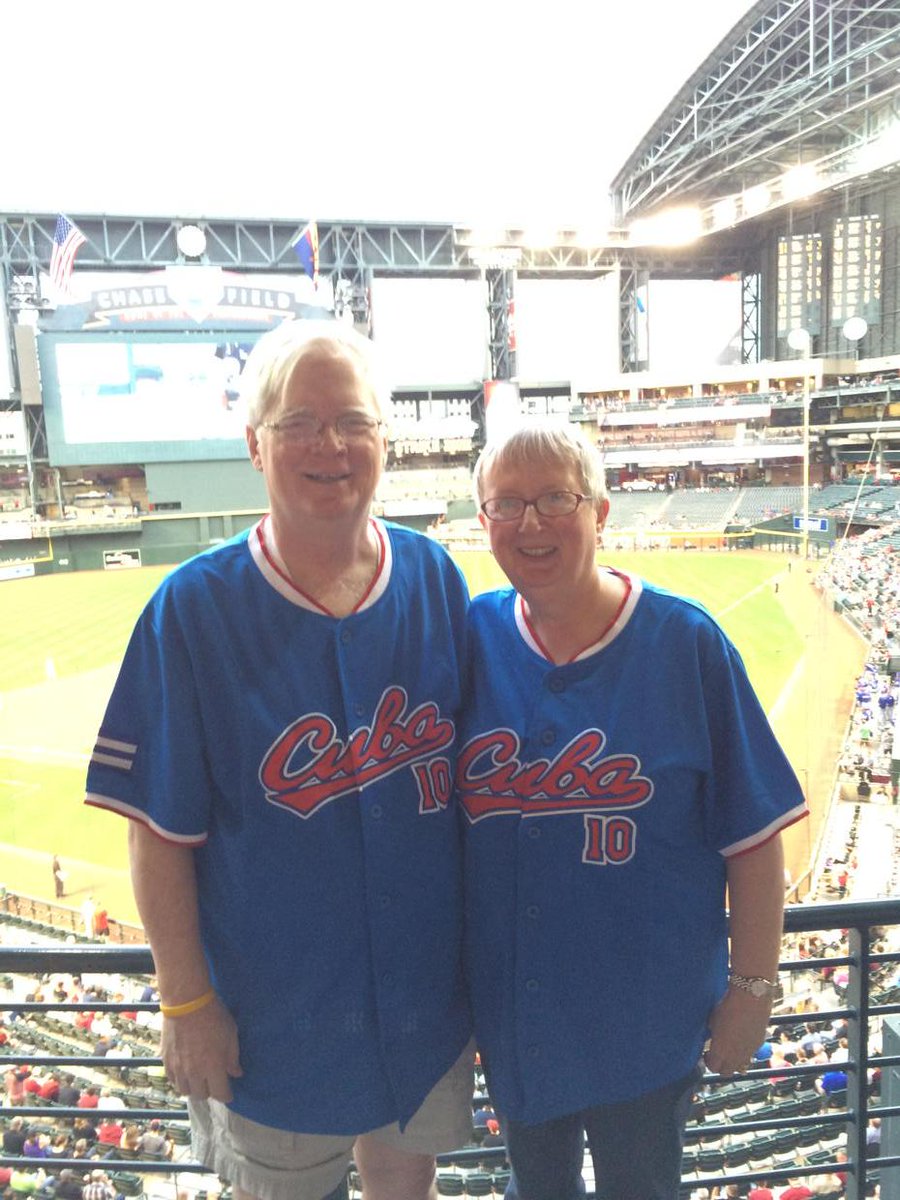 LizHoffert's tweet photo. @Dbacks ready to see Yasmany Tomás play. Wearing our official Cuba jerseys. http://t.co/dCsY3BXHr6