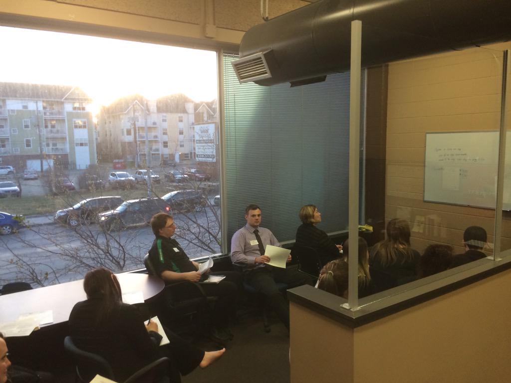 pdking78's tweet photo. Full house! Full classrooms! Amazing things happening! #saskaboom @kknoll01 @Dalt32 @cgudbranson @kohmer @shachaft http://t.co/PfIktRHBv0