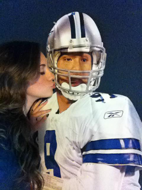 Happy Birthday to my main man Tony Romo! I\ll always love you no matter what the score is 9 