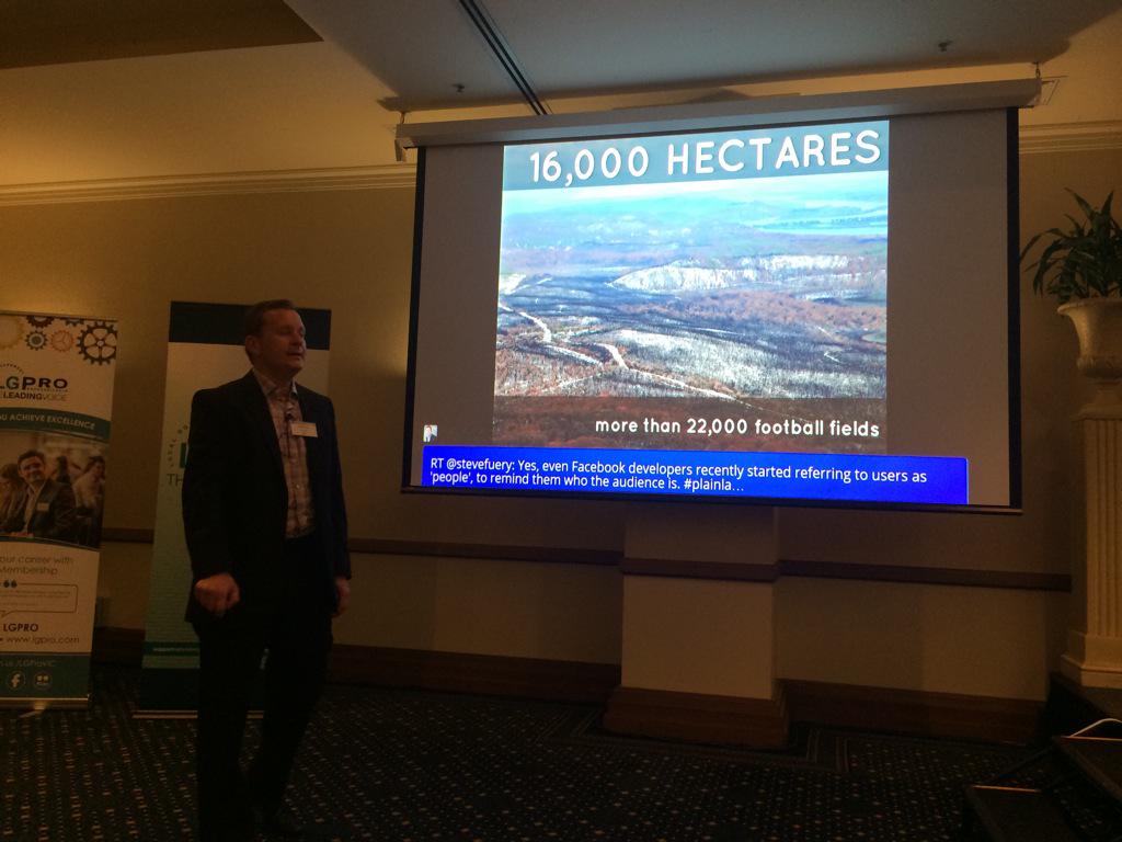 RedRebelComms's tweet image. #LGProSM15 @mattbrisvegas case study Straddie bush fires