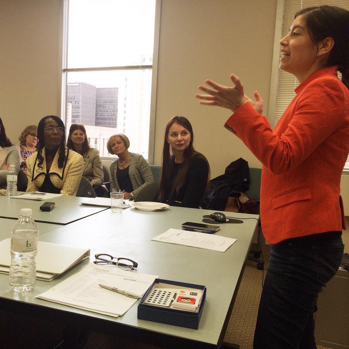 PopPostOfficial's tweet photo. Pipeline Detroit with Natalia at the helm! #PFpitch #Pipelinefellowship http://t.co/E5Z8UPwjcw