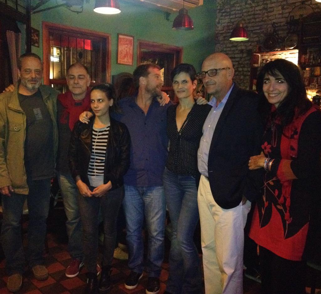 LasEmeSRL's tweet photo. Ya! @tvmalicia por TVP con @pumagoiti @anacelentano69 una producción de @LasEmeSRL @monicameda de @martindesalvo http://t.co/wZsF0GaXqN