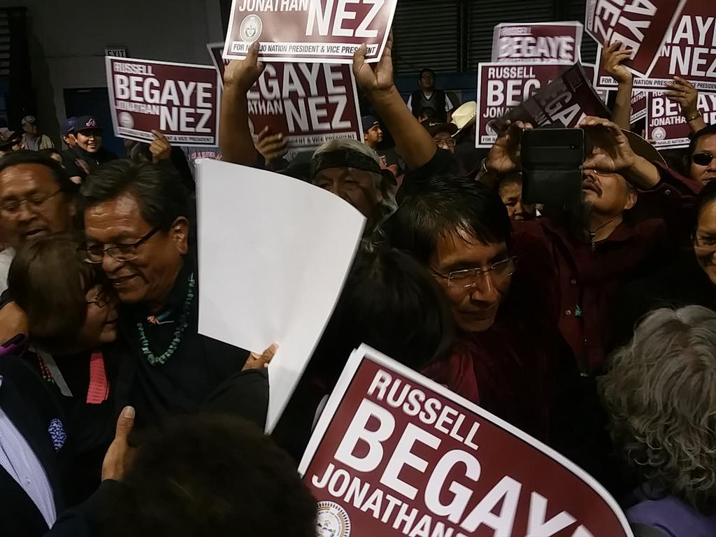 navajotimes's tweet photo. Begaye/Nez are swarmed by voters at the Window Rock Sports Center. #NavajoNation #NNgeneral http://t.co/juxUUKASwI