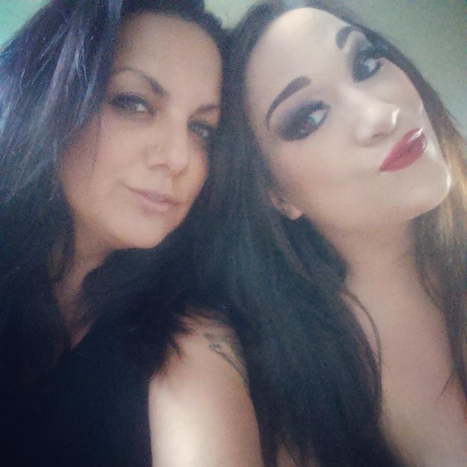 When your busty bestie is hotter than hot @BexBB9 http://t.co/iv9N6GwPiM<a class="tags" href="/tag/bexbb9">@bexbb9</a><a href="/tag/latex"class="tags"><span>#latex</span></a><a href="/tag/fetish"class="tags"><span>#fetish</span></a><a href="/tag/bigboobs"class="tags"><span>#bigboobs</span></a><a href="/tag/bigtits"class="tags"><span>#bigtits</span></a><a href="/tag/dildo"class="tags"><span>#dildo</span></a>