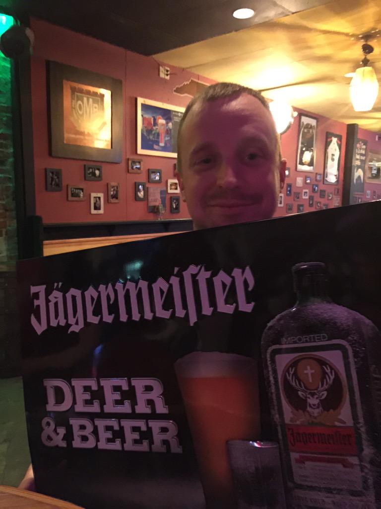 hedler73's tweet photo. Big bingo winner @B2Hig with a lil help by me but I think we have a good luck charm...@lucky_7721 http://t.co/NYSNiCudWh