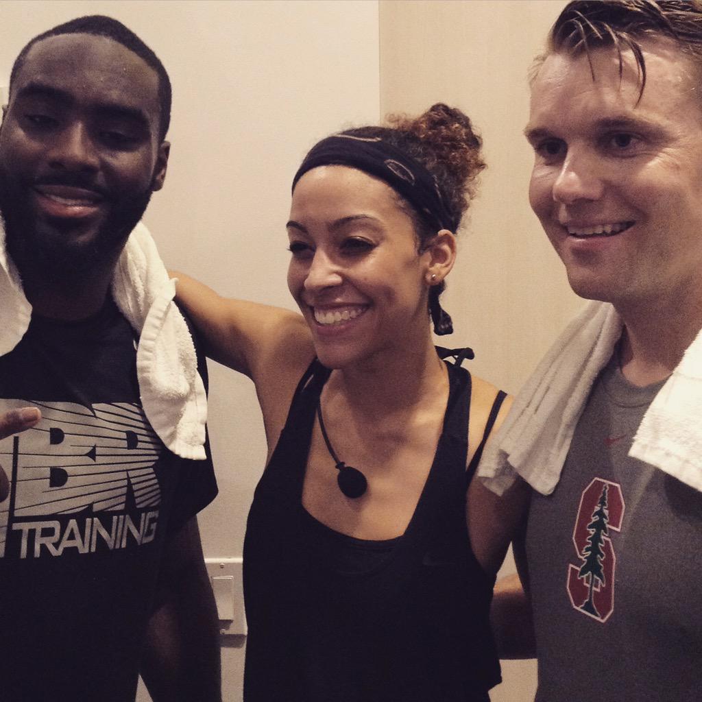breekoegel's tweet photo. These guys do not coast. Thanks for bringing some NFL fuego to #clubchelsea. cc @demario__davis http://t.co/h3s0oEOMZY