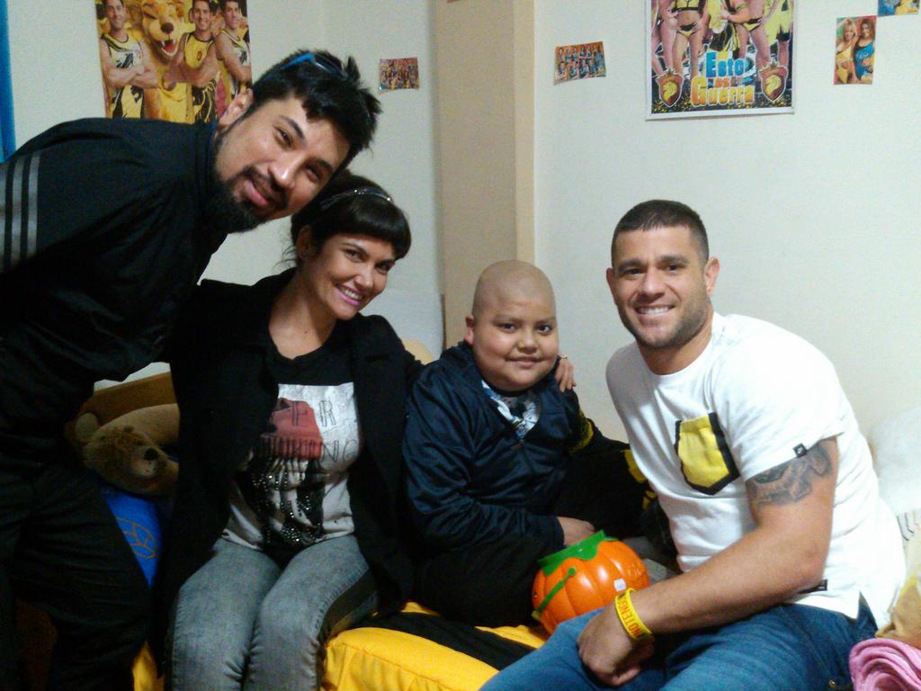 Danicilloniz's tweet photo. Tantos recuerdos juntos, me enseñaste muchas cosas...Hoy descansas en paz y estoy segura eres un angelito en el cielo http://t.co/fdQGQO2zPn
